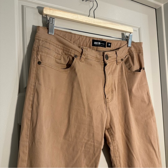 Barbell Apparel Slim Athletic Fit Chino Pant Size 32 - Picture 4 of 12